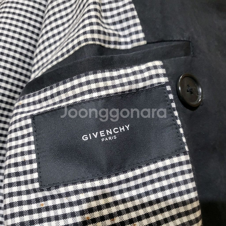 지방시 런웨이 트렌지코트 50. 구찌,버버리,톰포드--6