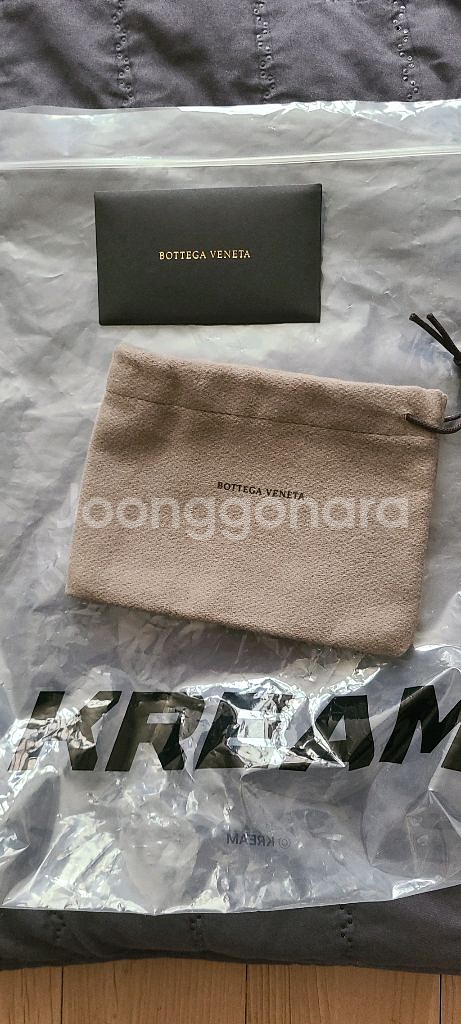 보테가베네타 남성반지갑--3