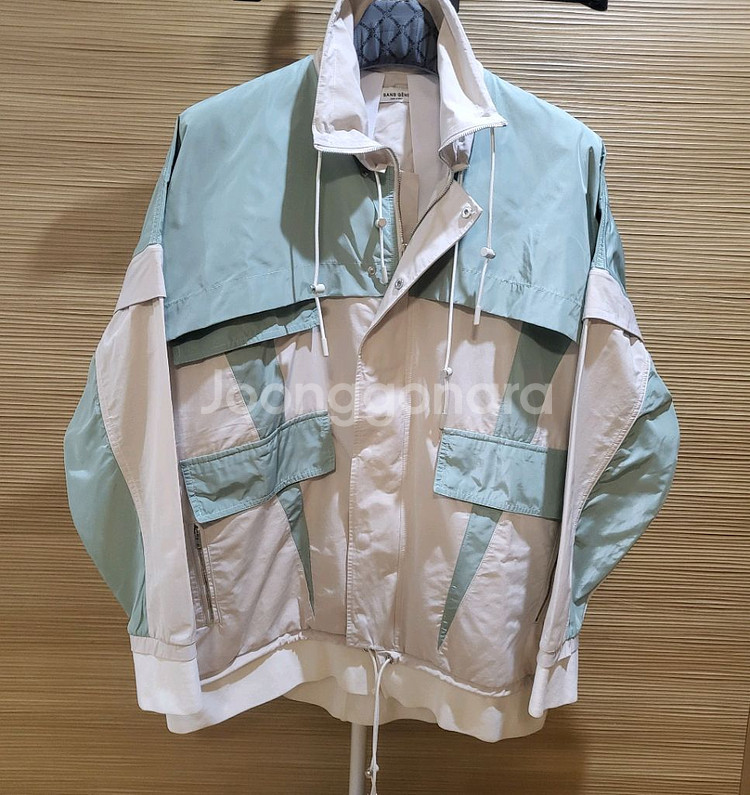 이테리 생제네 나일론 점퍼 L. 스톤아일랜드,프라다--1