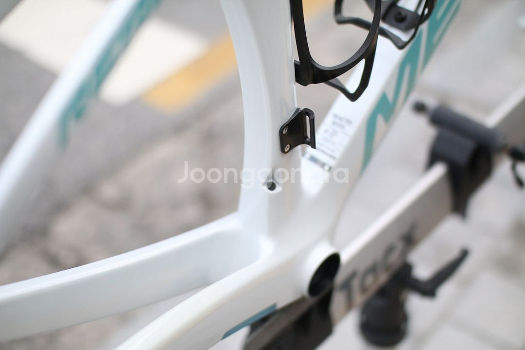 24 메리다 리액토 9000 프레임 + 핸들바 셋--3