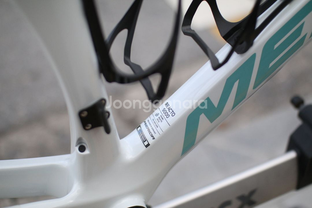 24 메리다 리액토 9000 프레임 + 핸들바 셋--6