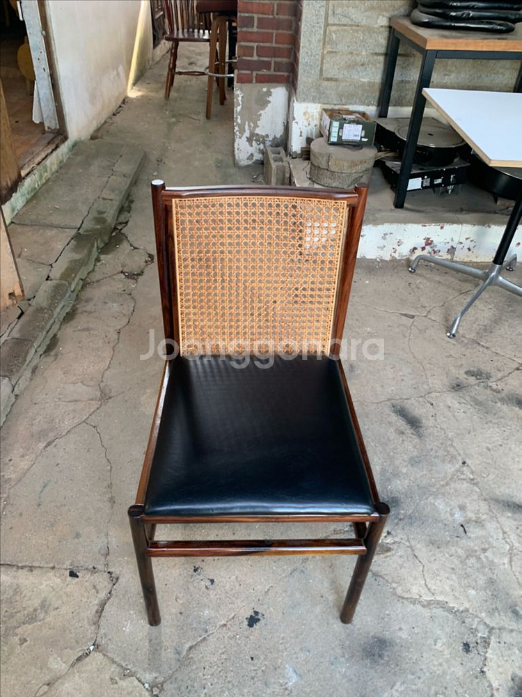 천연 라탄의자 장미목의자 고급의자--1