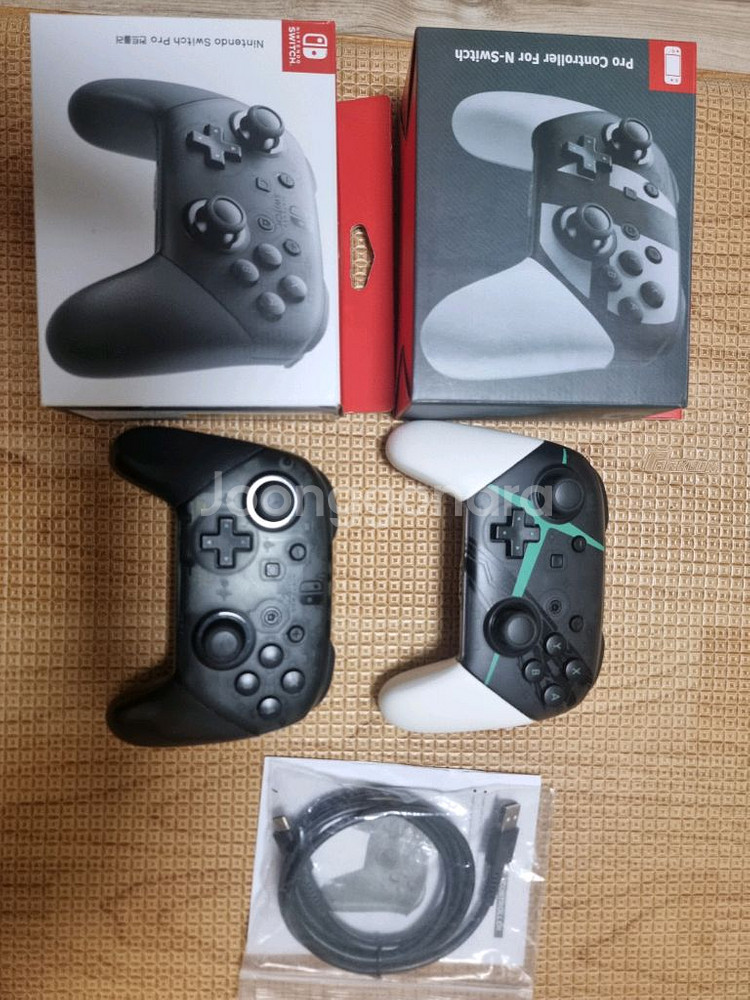 닌텐도 스위치 컨트롤러 충전그립--2