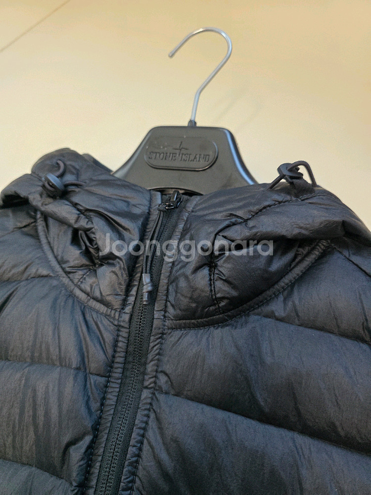 스톤아일랜드 경량패딩 새상품 블랙 L--2