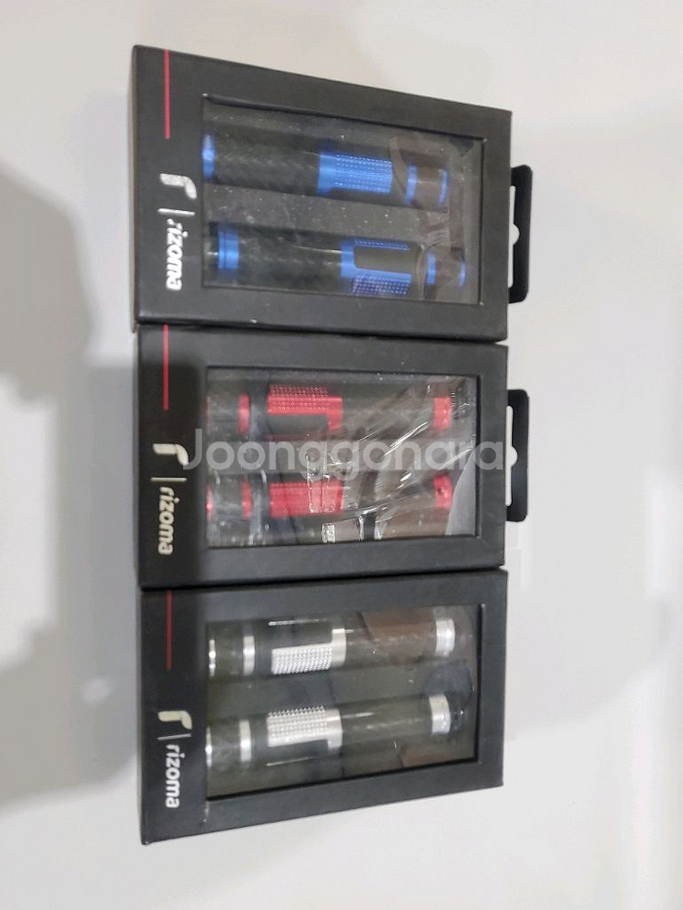 오토바이 카본 핸들 그립 새제품 팝니다--0