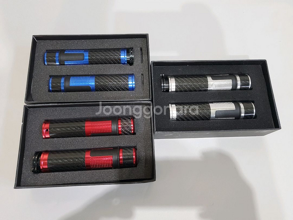 오토바이 카본 핸들 그립 새제품 팝니다--3