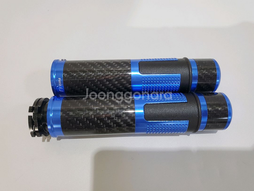 오토바이 카본 핸들 그립 새제품 팝니다--6