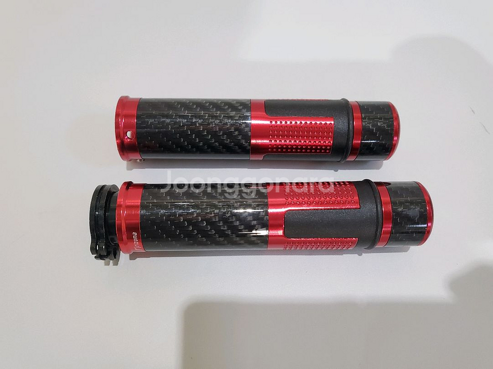 오토바이 카본 핸들 그립 새제품 팝니다--4