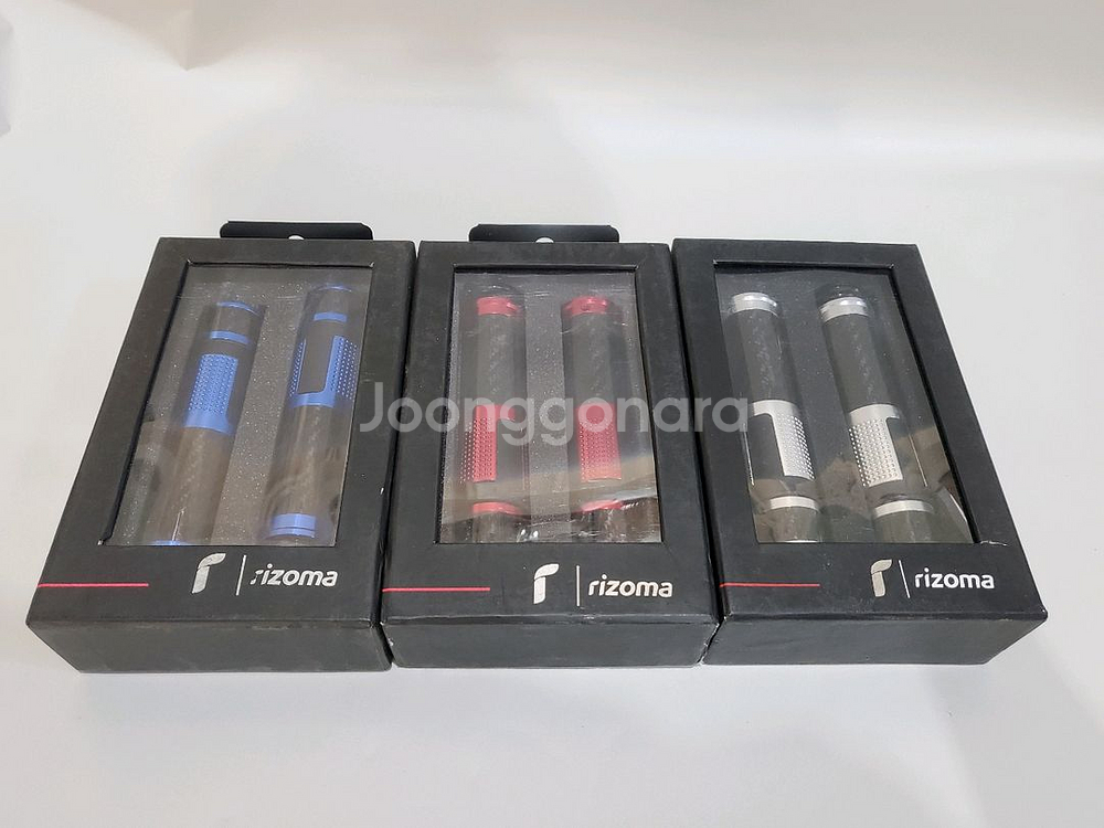 오토바이 카본 핸들 그립 새제품 팝니다--2