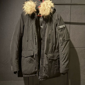 [중고]게스 여성 패딩 (M)