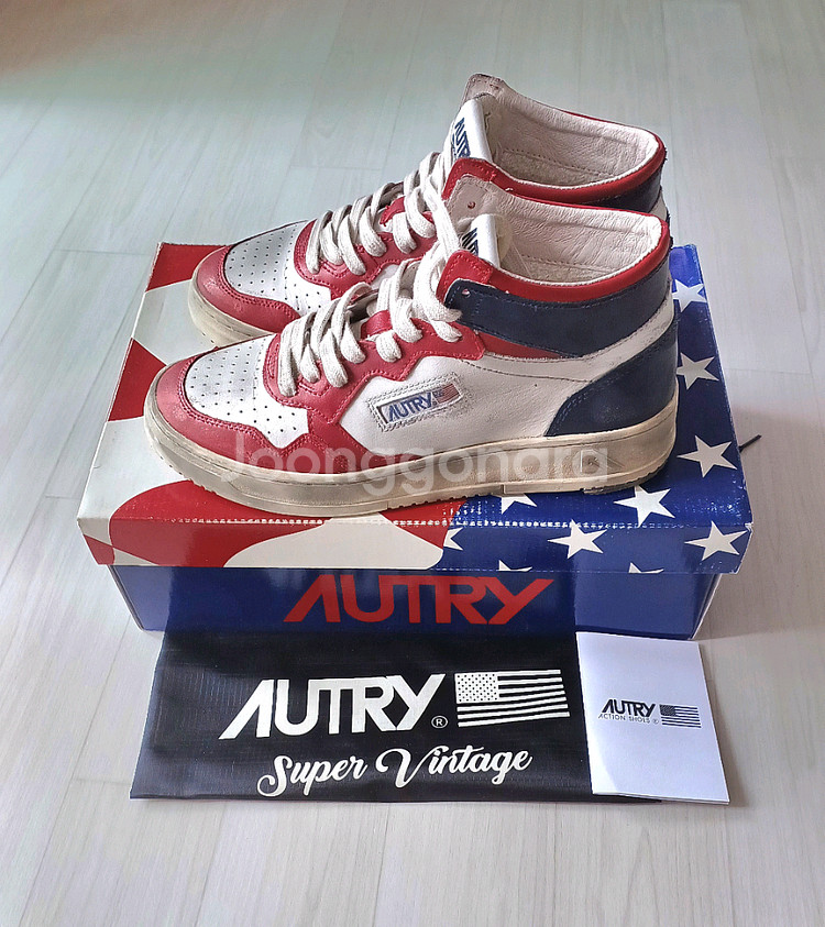 오트리 빈티지 메달리스트 미드 255(40)--0