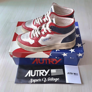 오트리 빈티지 메달리스트 미드 255(40)