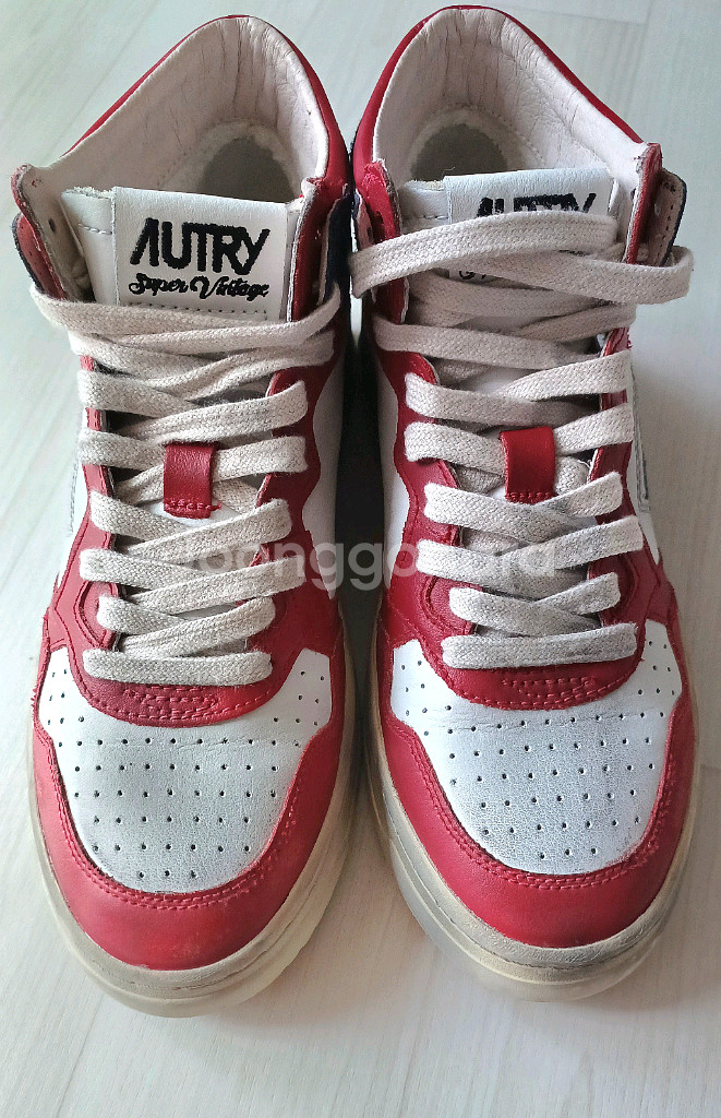 오트리 빈티지 메달리스트 미드 255(40)--3