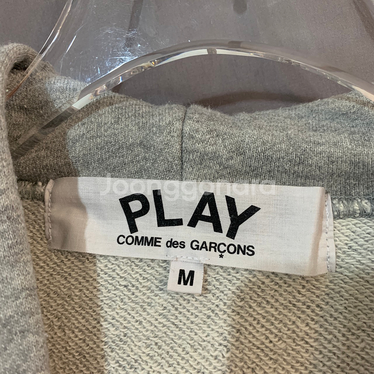 M 꼼데가르송 레드 하트 와펜 후드티--4