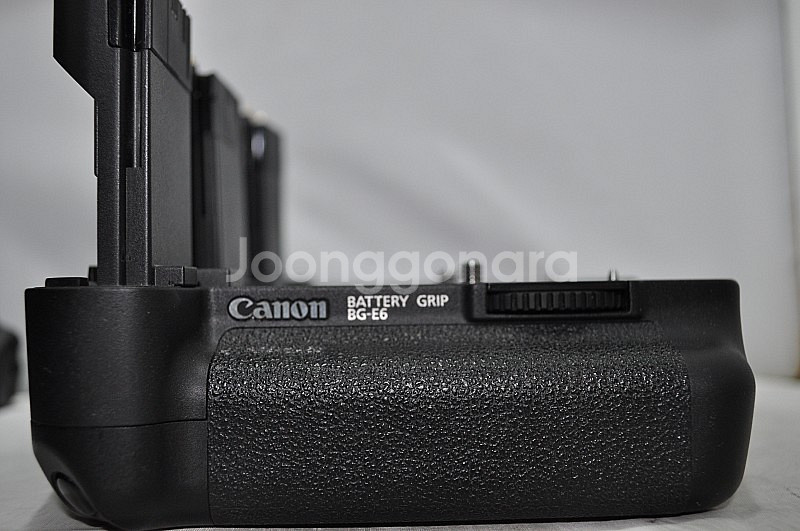 그립 BG-E20. BG-E21 E11 .E13 BG---4