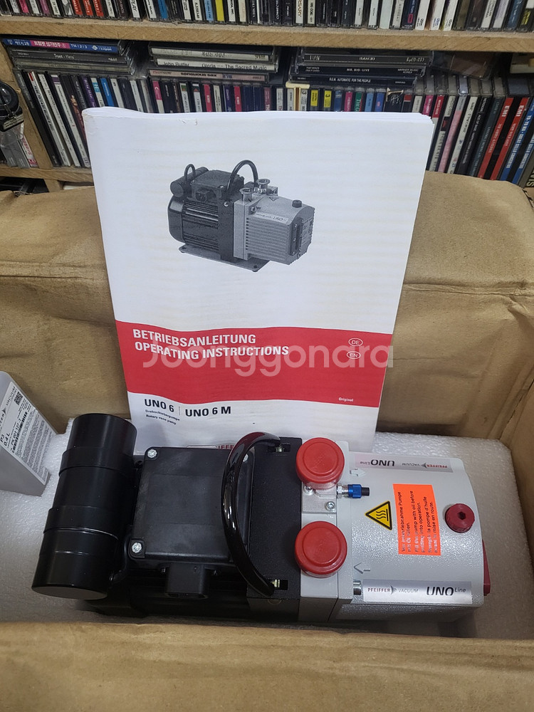 파이퍼 (Pfeiffer) uno 6 진공 펌프--1