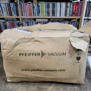 파이퍼 (Pfeiffer) uno 6 진공 펌프