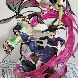 귀멸의 칼날 시노부+미츠리+카나오 피규어