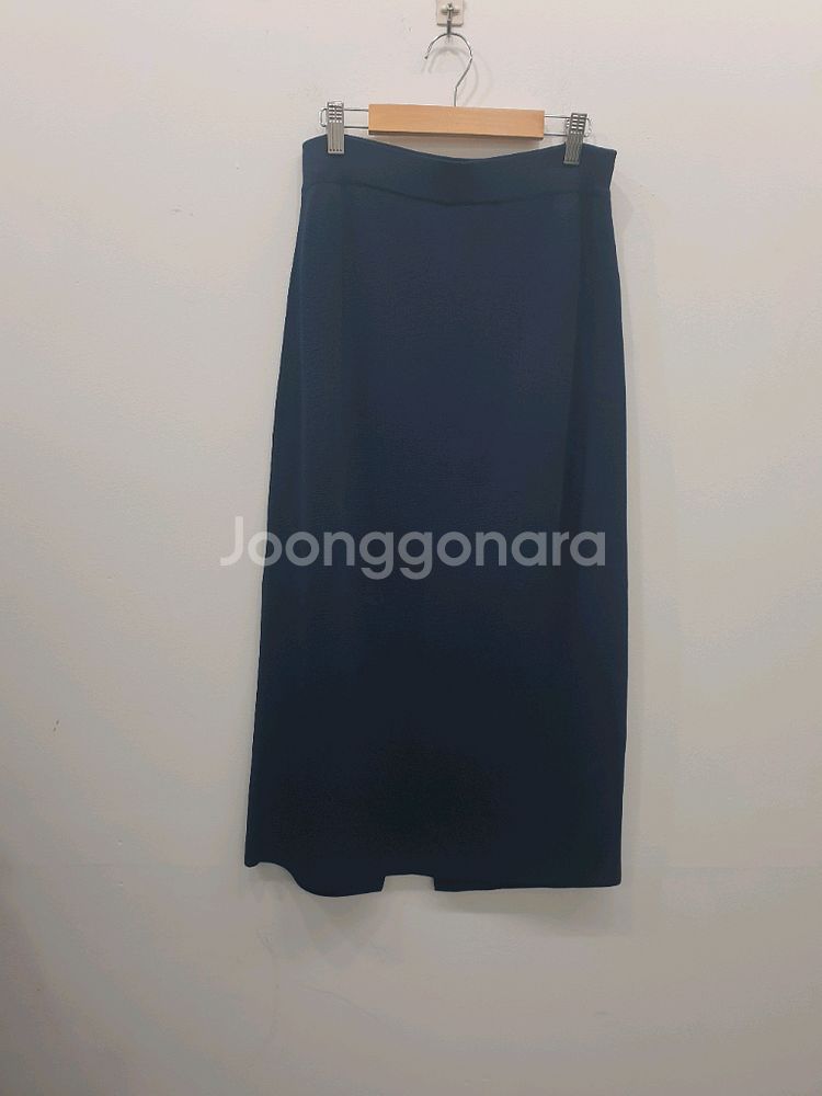 르베이지 니트 롱스커트 (66-77)--0