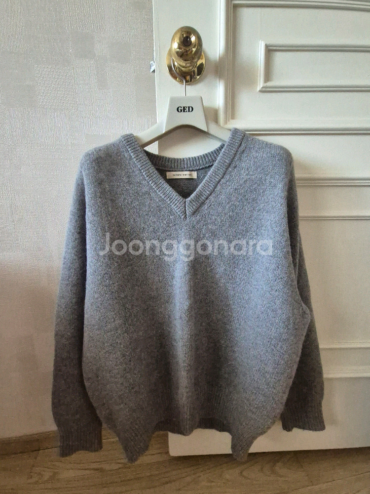 낫띵리튼 알파카 스웨터 그레이--2