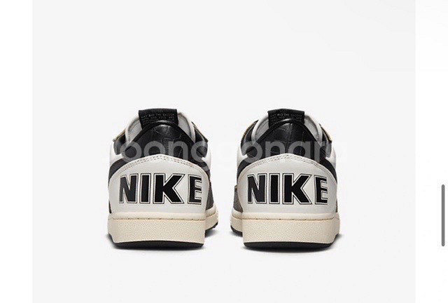 나이키 터미네이터 로우 프리미엄 팬텀블랙 270 팝니다--5