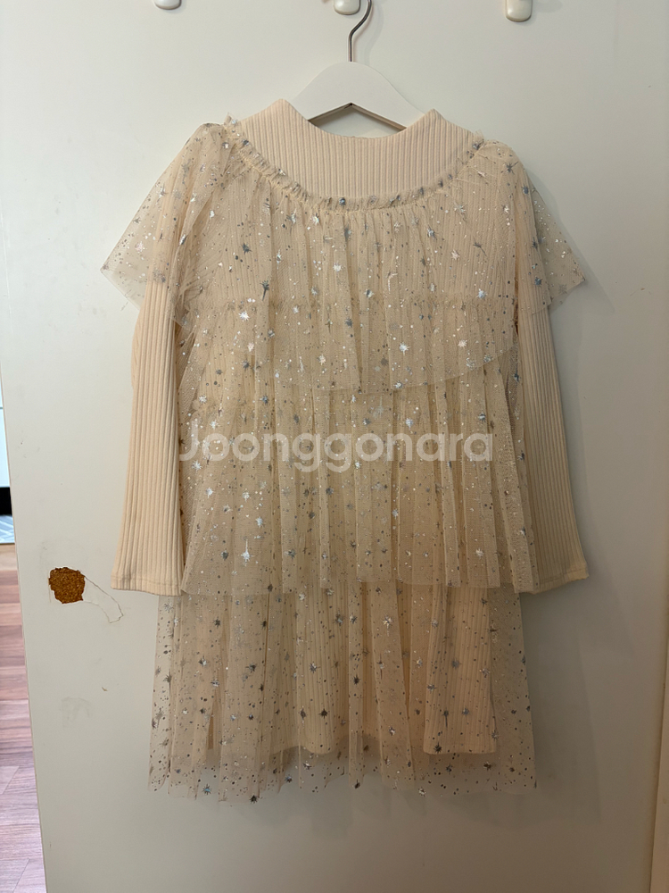 여아 120-130 사이즈 원피스 일괄 판매해요--0