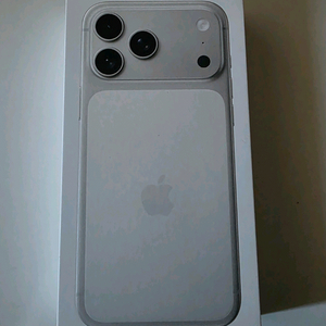 아이폰17 프로맥스 256 실버 자급제 미개봉