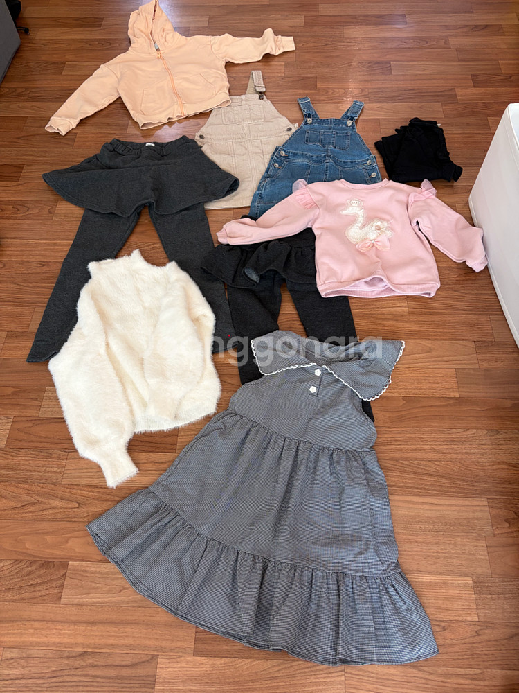 여아 120-130 사이즈 원피스 일괄 판매해요--9