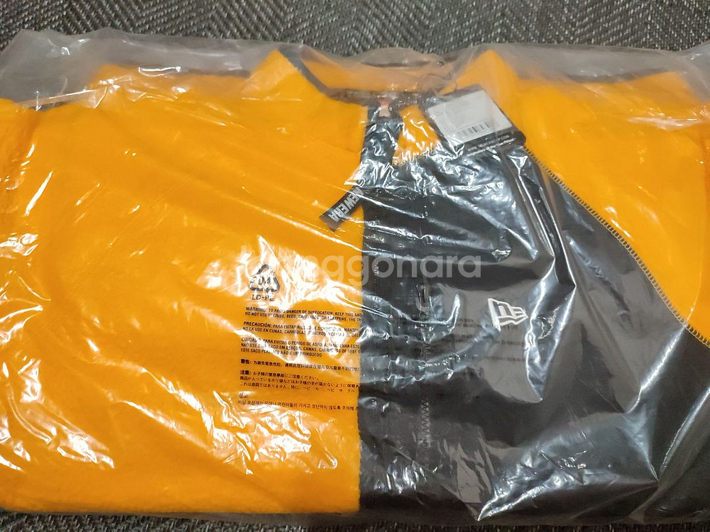 뉴에라 플리스 집업 옐로우 L사이즈 새제품--3