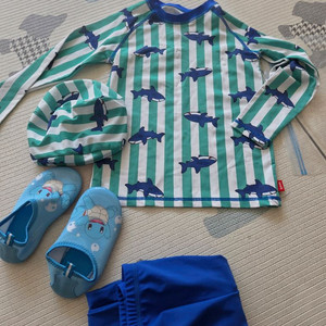 오즈키즈 남아 래쉬가드(120) 아쿠아슈즈 포함