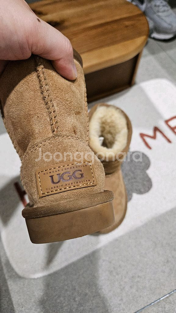 어그 키즈 7/8 165 체스넛--1