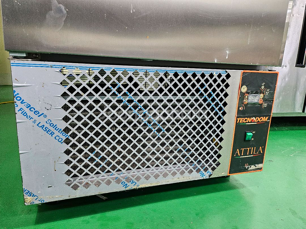 테크노돔 ATTILA 급속 냉동고 업소용 팝니다.--2