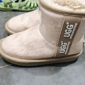 ugg어그 클리어 키즈 29ㅡ31