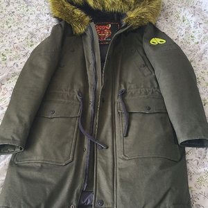 무스너클 야상 다운패딩 초급처