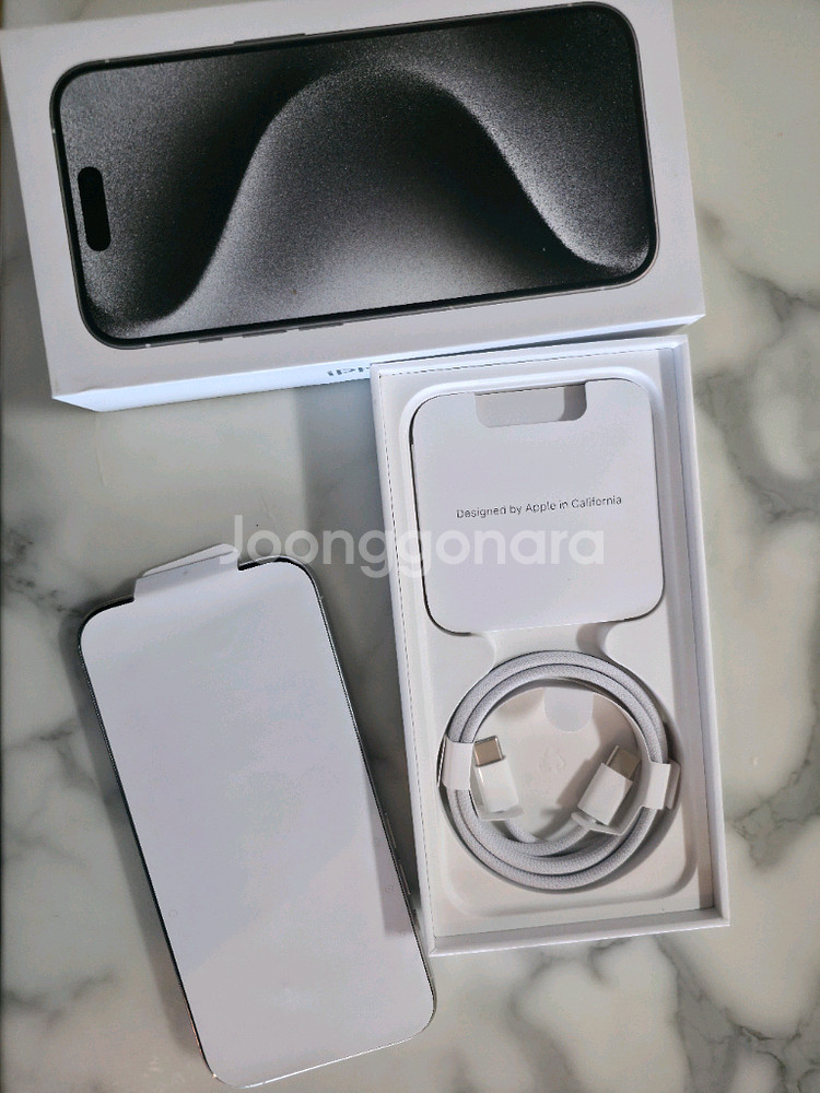 아이폰15프로 화이트티타늄 256기가 리퍼 미사용--0