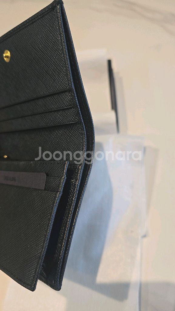 프라다 여성 사파이노 반지갑--3