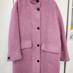 써스데이아일랜드 부클 코트 55