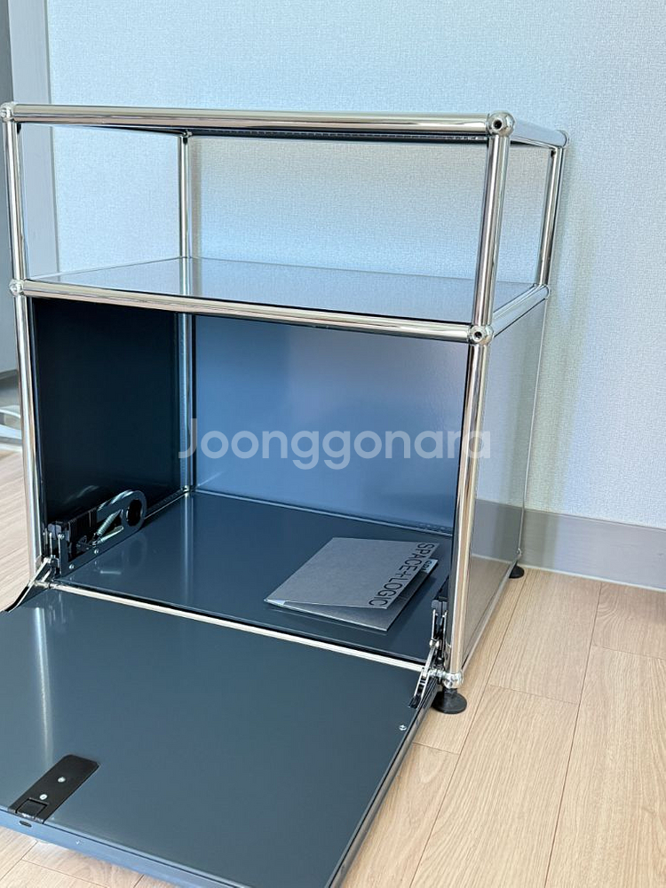 USM Haller Bedside Table (도산점)--4