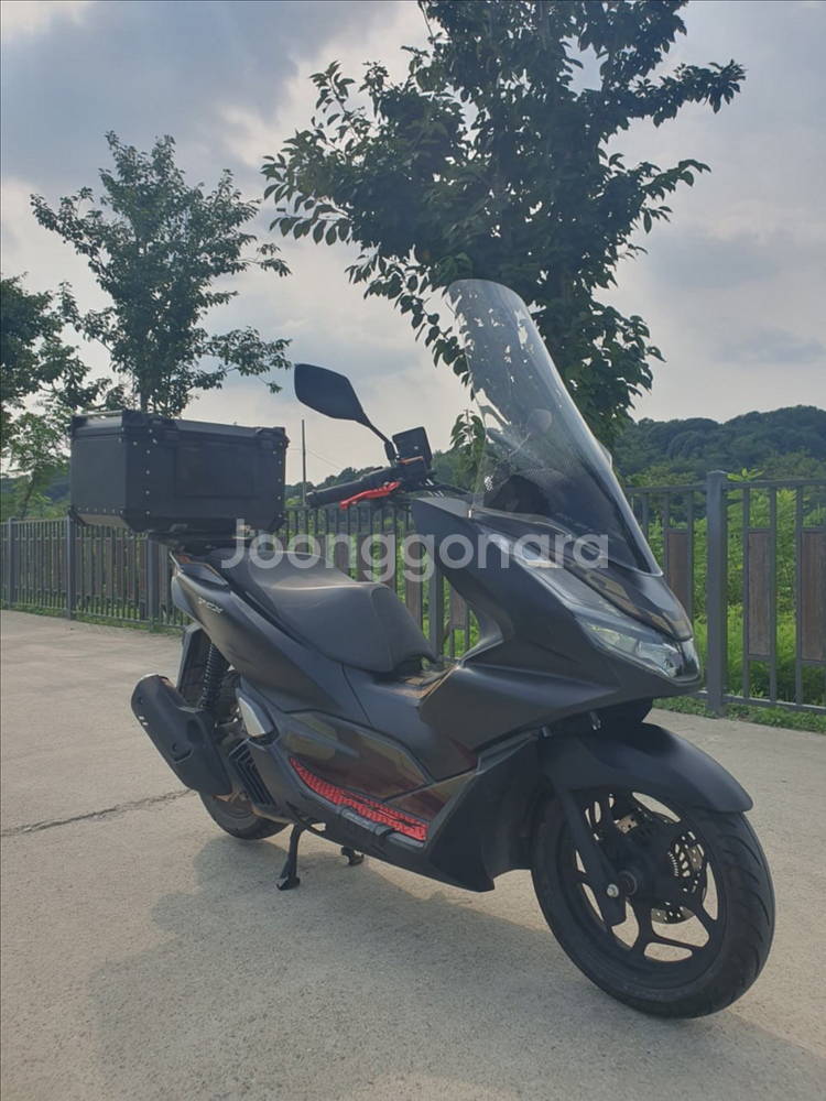 특가) S급 22년식 PCX125 4만4천KM 구동계열--6