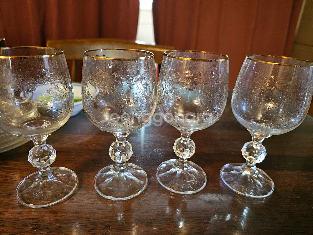 체코 보헤미아 크리스탈 와인잔--0