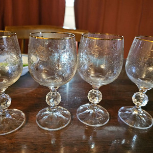 체코 보헤미아 크리스탈 와인잔