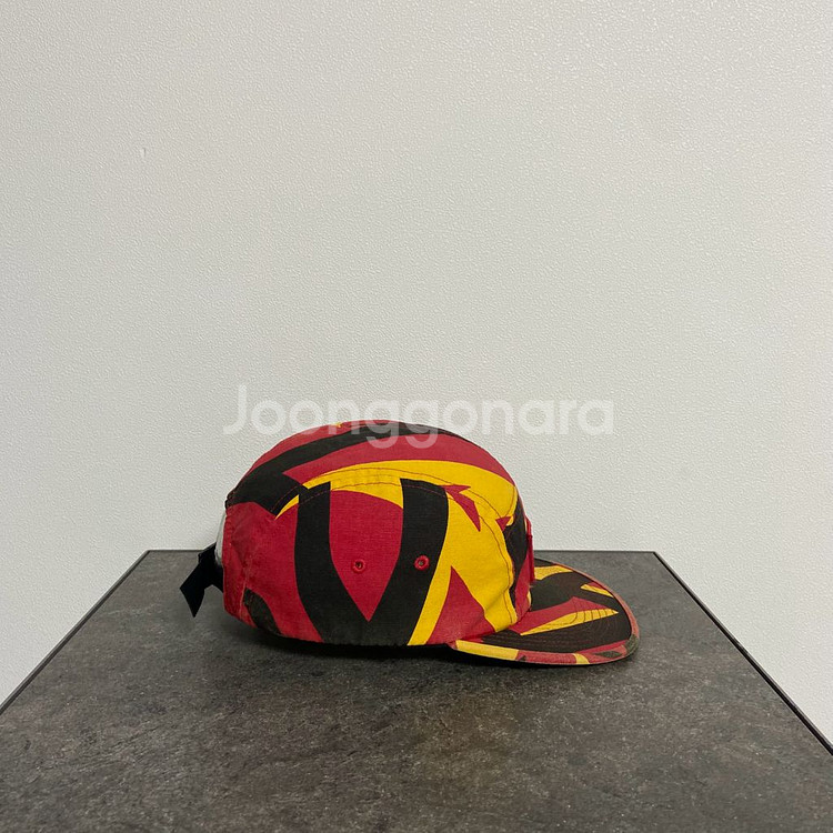 슈프림 밀리터리 워시드 카모 레드 박스로고 캠프캡 모자--2