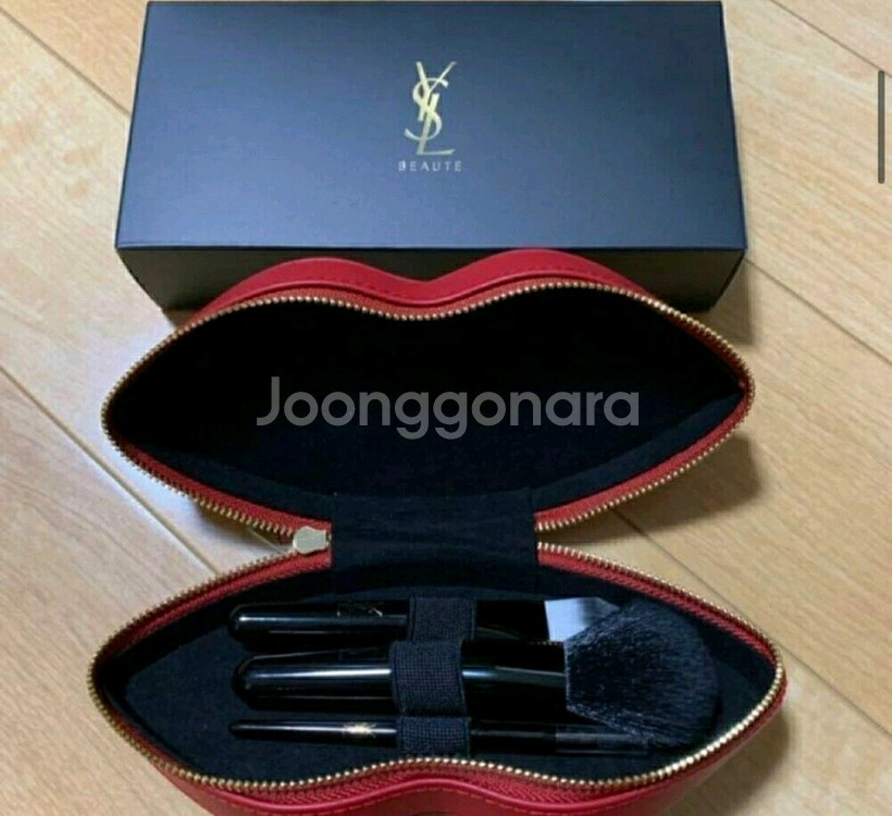 입생로랑브러쉬 3종 세트 파우치 새제품 미사용--0