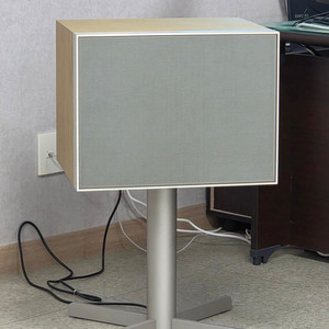 제네바 디콘L 우드색상 판매합니다.