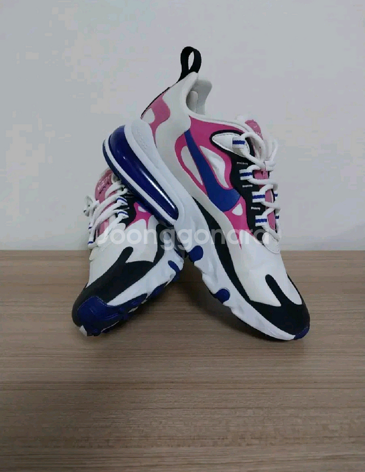 여성 나이키 에어맥스 270 리액트 운동화(230)--1