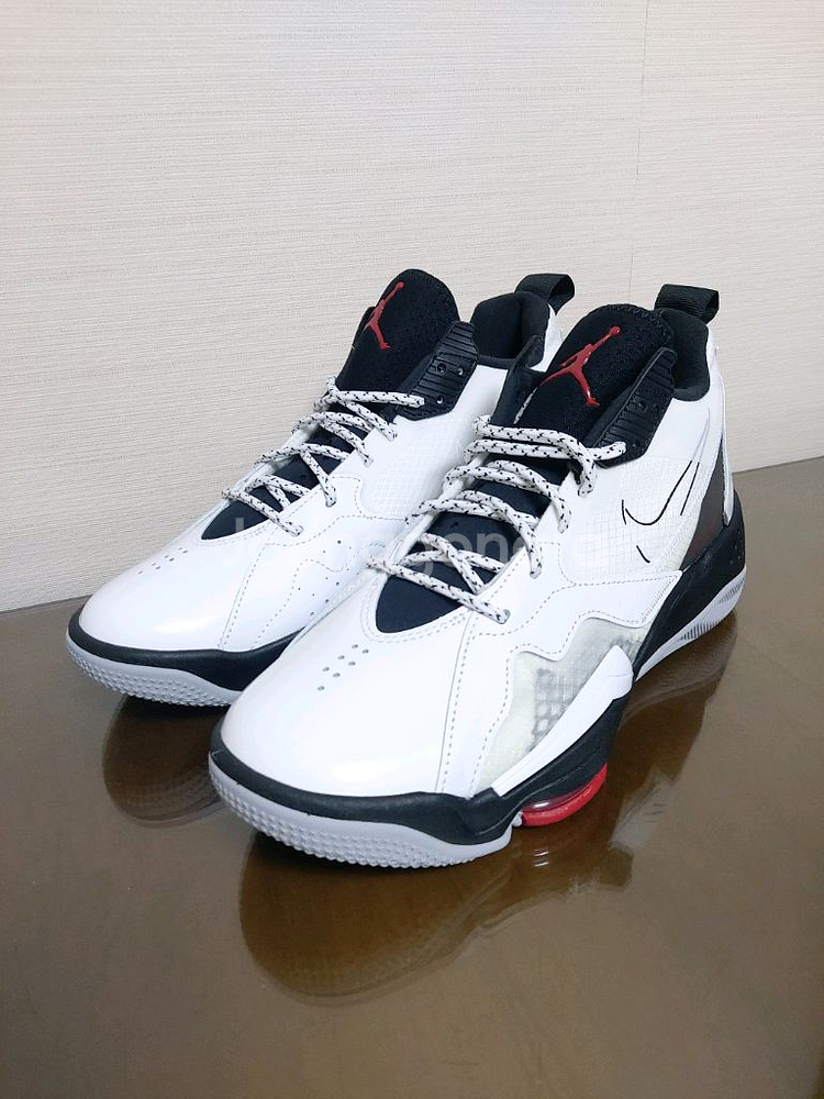 (285) 나이키 조던 줌에어 농구화 화이트블랙--4