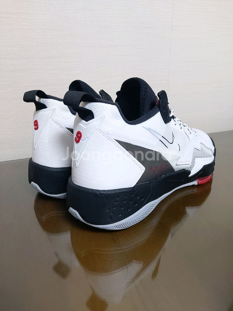 (285) 나이키 조던 줌에어 농구화 화이트블랙--7