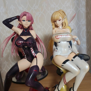 1/4 피규어 팝니다