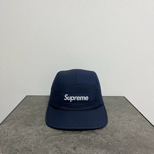 슈프림 스티치 네이비 박스로고 캠프캡 모자