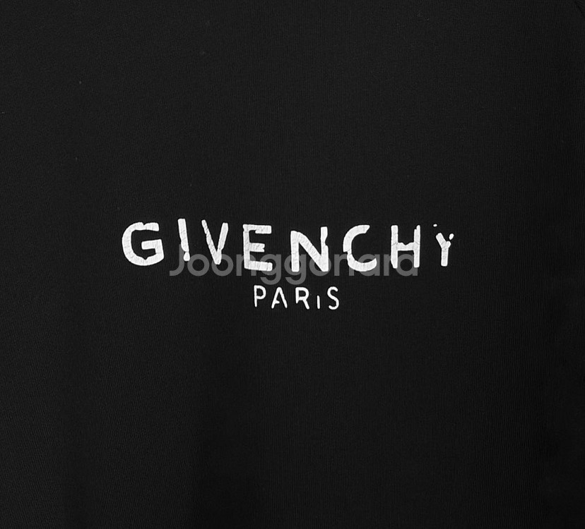 [XL] 지방시 남성 빈티지 크랙 로고 크루넥 맨투맨 블랙--3